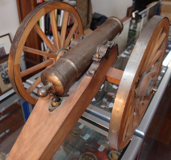 BLACK POWDER SCALE CANNON IN FIRING CONDITION - Image 4