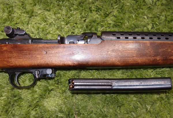 US M1 CARBINE SEMI AUTOMATIC RIFLE BY UNIVERSAL - Image 2