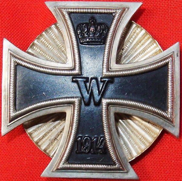 WW1 GERMAN IRON CROSS 1ST CLASS BADGE AWARD MEDAL