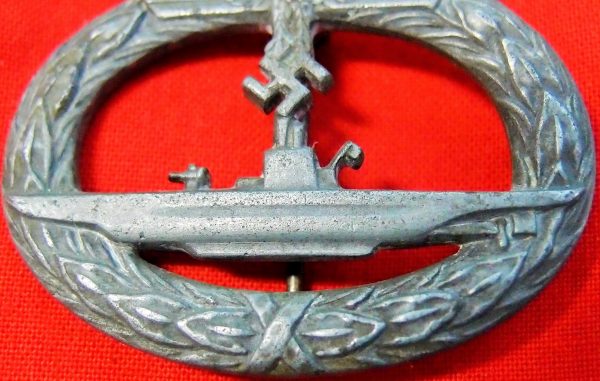 WW2 GERMAN NAVY KRIEGSMARINE U BOAT SUBMARINE BADGE - Image 2