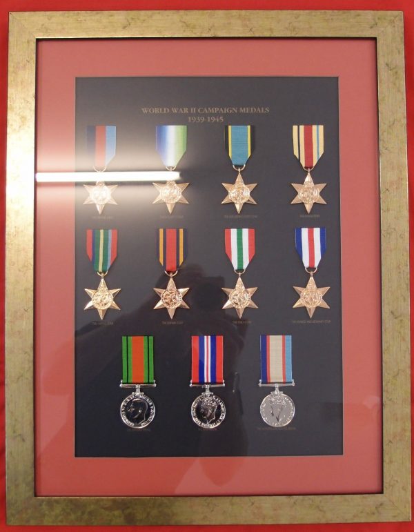 WW2 AUSTRALIAN SERVICE MEDALS 1939-45 SET REPLICA IN DISPLAY FRAME