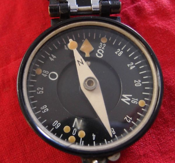 WW2 FIELD MARCHING COMPASS BUSCH 1934 RARE 100% ORIGINAL