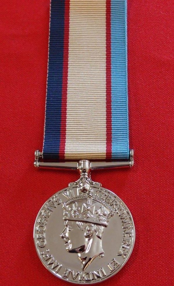 WW2 THE 1939/45 AUSTRALIAN SERVICE MEDAL RIBBON REPLICA MEDAL MOUNTING ANZAC - Image 3