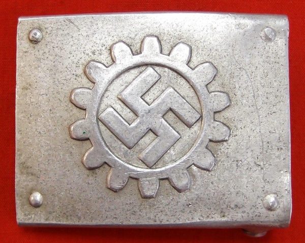 **SOLD** WW2 GERMAN DAF BELT BUCKLE