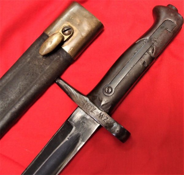 **SOLD** VINTAGE ITALIAN M1871 VETTERLI WW1 WW2 BAYONET & SCABBARD SWORD