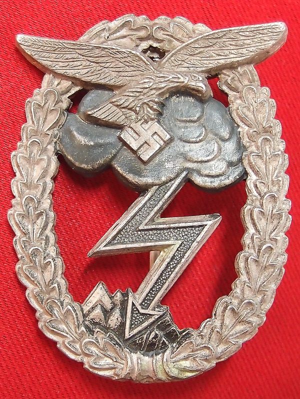 WW2 GERMAN LUFTWAFFE GROUND COMBAT BADGE