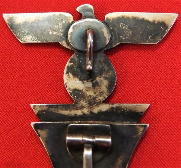 WW2 GERMAN ONE PIECE IRON CROSS AND SPANGE BY C.E. JUNKER OF BERLIN - Image 4