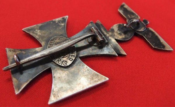 WW2 GERMAN ONE PIECE IRON CROSS AND SPANGE BY C.E. JUNKER OF BERLIN - Image 2