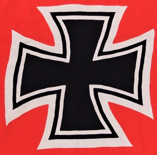 WW2 GERMAN KRIEGSMARINE BATTLE FLAG - Image 3