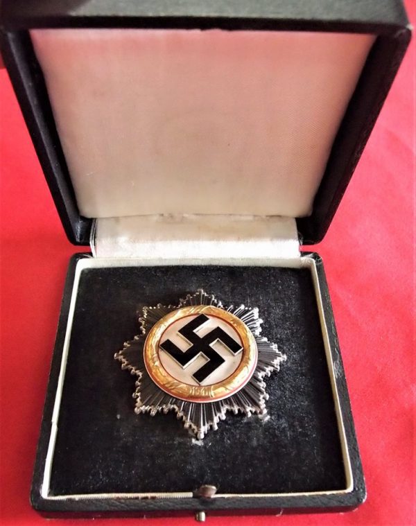 RARE CASED WW2 GERMAN CROSS IN GOLD BY C. F. ZIMMERMANN PFORZHEIM - Image 3