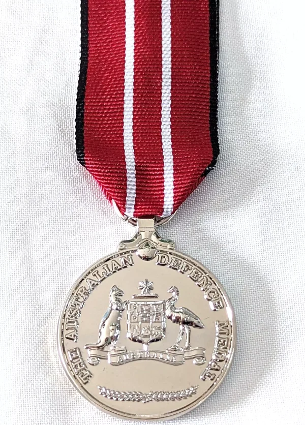 THE AUSTRALIAN DEFENCE MEDAL ARMY NAVY AIR FORCE REPLICA 4 YEARS SERVICE ANZAC - Image 2