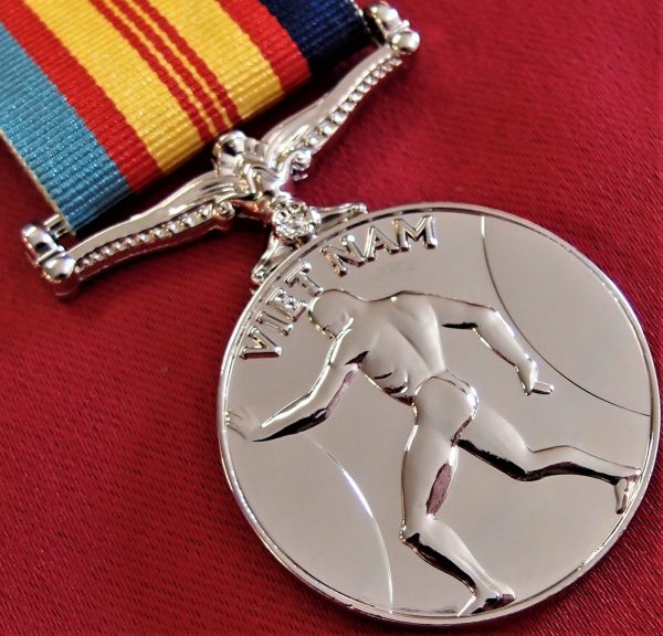 THE AUSTRALIAN VIETNAM SERVICE MEDAL ARMY NAVY AIR FORCE REPLICA WITH RIBBON - Image 4