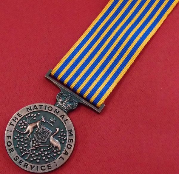 AUSTRALIA ARMY NAVY AIR FORCE EMERGENCY LONG SERVICE NATIONAL MEDAL REPLICA - Image 3