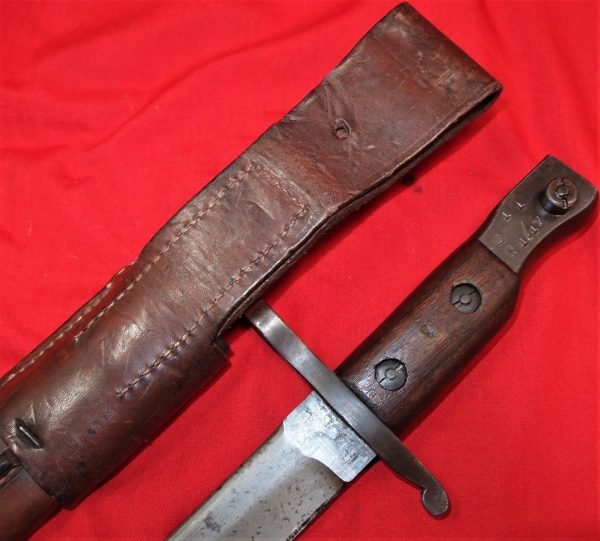 WW1 ERA CANADIAN ARMY ROSS BAYONET, SCABBARD & FROG DATED 1917 - Image 7