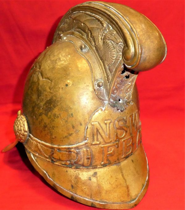 VINTAGE NEW SOUTH WALES FIRE BRIGADE GILDED BRASS FIREMAN'S UNIFORM HELMET AUSTRALIA