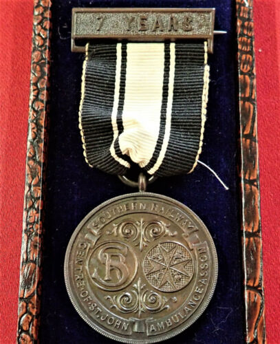 Ww2 Cased Southern Railway St John Ambulance Association Service Medal 