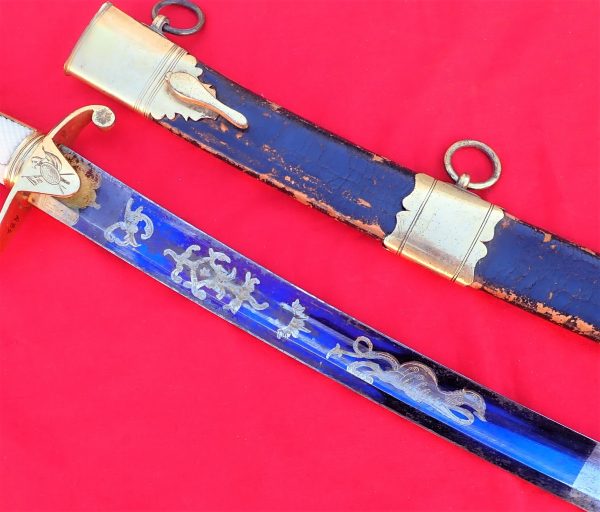 Rare 1796 pattern British Army cavalry officer’s sword and scabbard in ivory with blue & gilt engraved blade by Runkel - Image 4