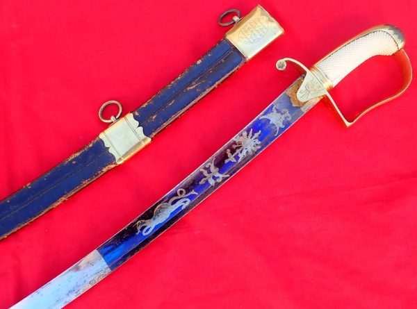 Rare 1796 pattern British Army cavalry officer’s sword and scabbard in ivory with blue & gilt engraved blade by Runkel - Image 7