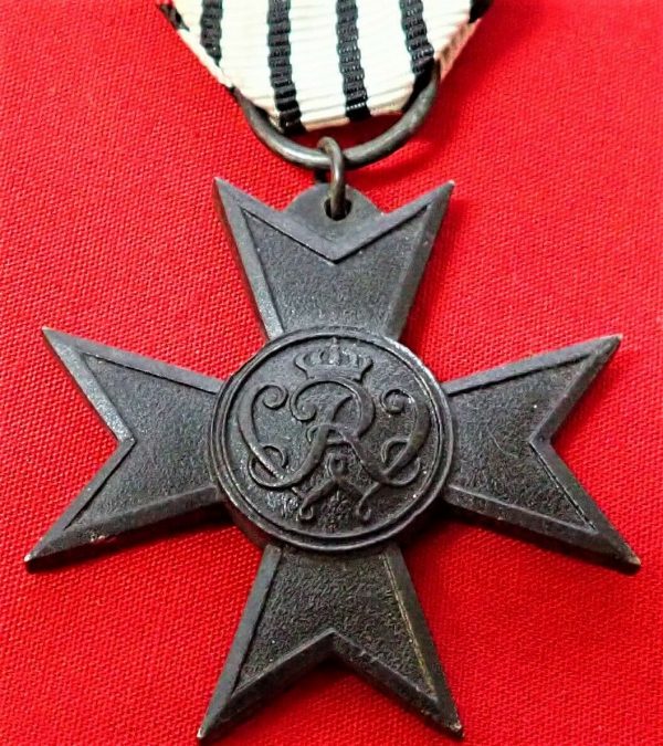 WW1 GERMAN PRUSSIAN WAR HELPER SERVICE MEDAL CROSS WAR AID WORK - Image 3