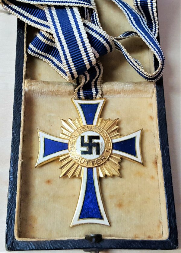 WW2 NAZI GERMANY MOTHERS CROSS IN GOLD WITH PRESENTATION CASE BY FRANZ REISCHAUER, OBERSTEIN - Image 4