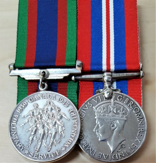 WW2 CANADIAN OVERSEAS SERVICE MEDAL MOUNTED PAIR SILVER TYPE