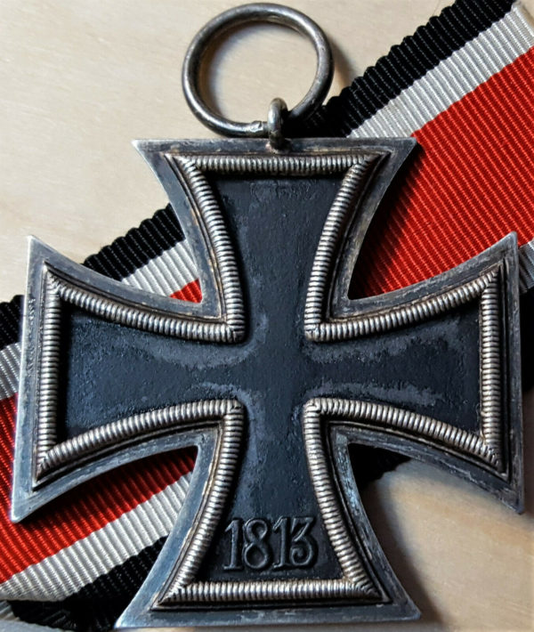 WW2 GERMAN IRON CROSS 2ND CLASS BY KLEIN & QUENZER, IDAR OBERSTEIN #65 - Image 4