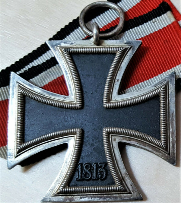 WW2 GERMAN IRON CROSS 2ND CLASS FOR BRAVERY IN COMBAT - Image 4