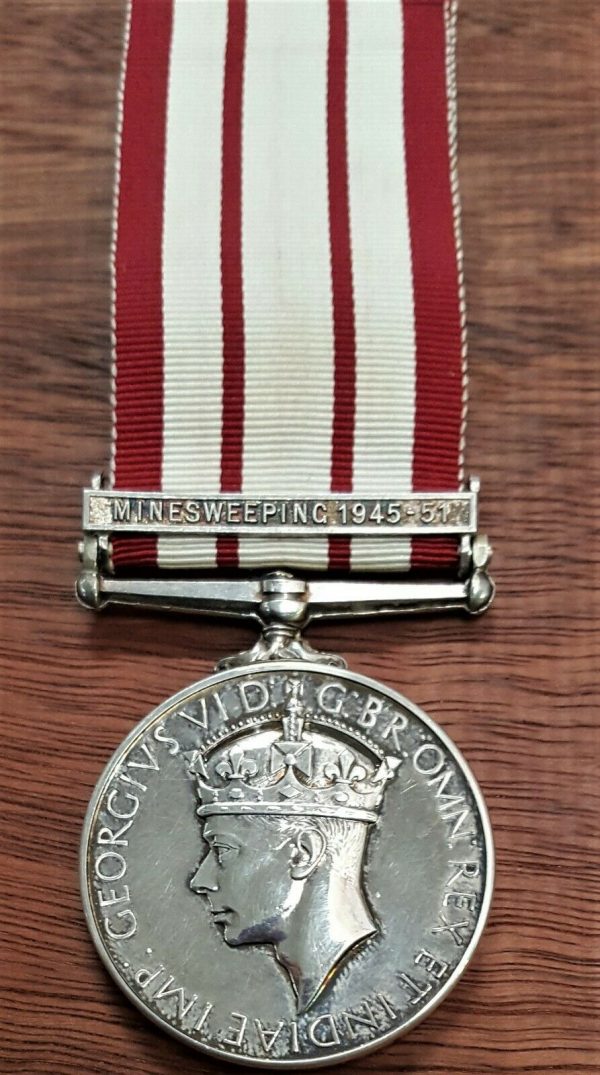 NAVAL GENERAL SERVICE MEDAL RARE CLASP MINE SWEEPING 1945-51 R.H DAVEY JX641172 - Image 3