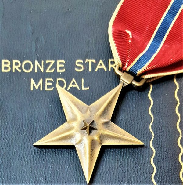 WW2 BRITISH US BRONZE STAR MEDAL IN CASE FOR GALLANTRY IN COMBAT