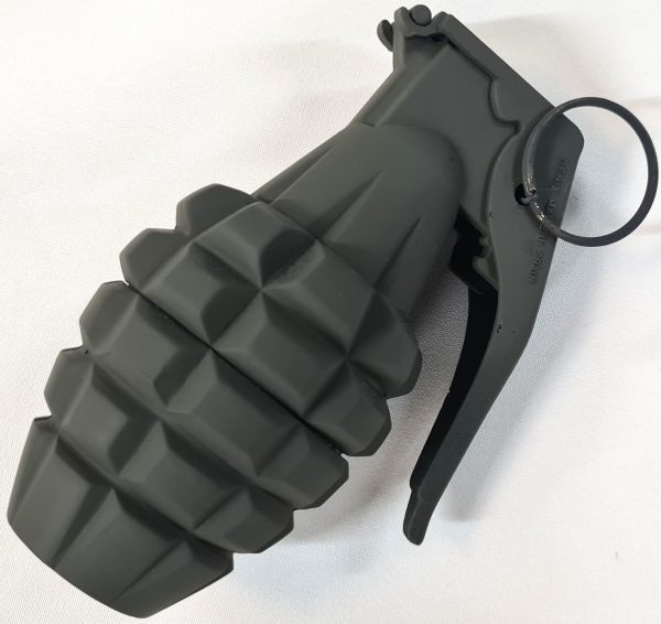 REPLICA M2 US AUSTRALIAN ARMY TOY PINEAPPLE GRENADE COSPLAY DENIX