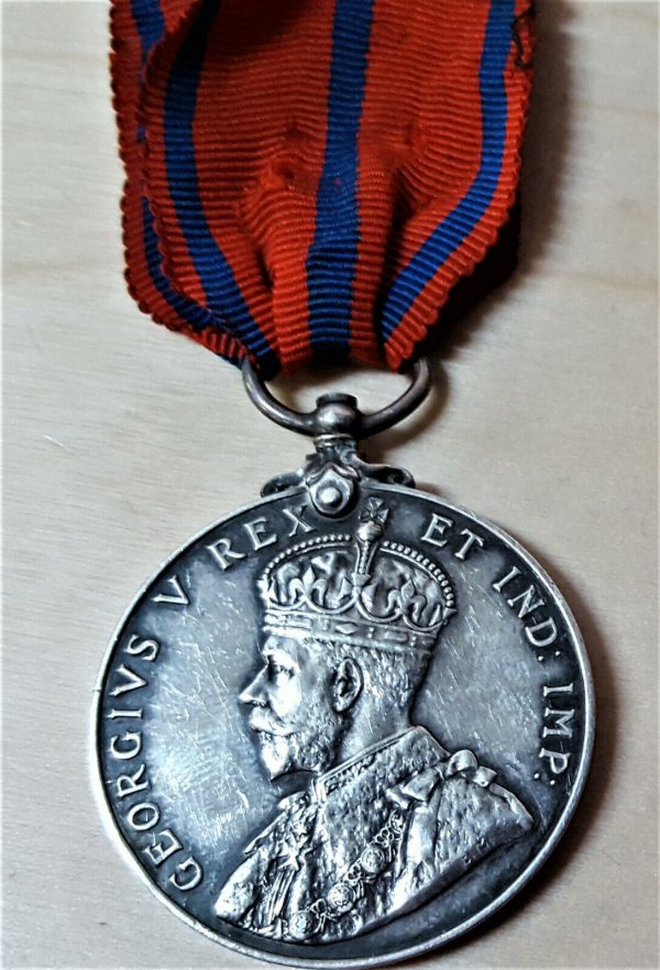 RARE PRE WW1 BRITISH METROPLOITAN POLICE 1911 CORONATION MEDAL P C W FARMAN - Image 2