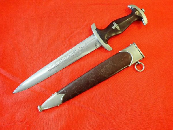 WW2 GERMAN 1ST MODEL 1933 SA DAGGER WITH SCABBARD BY F HERDER OF SOLINGEN - Image 2