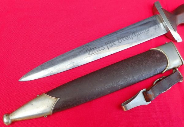 RARE WW2 GERMAN 1ST MODEL 1933 SA DAGGER WITH SCABBARD BY CR LINDER OF SOLINGEN - Image 5