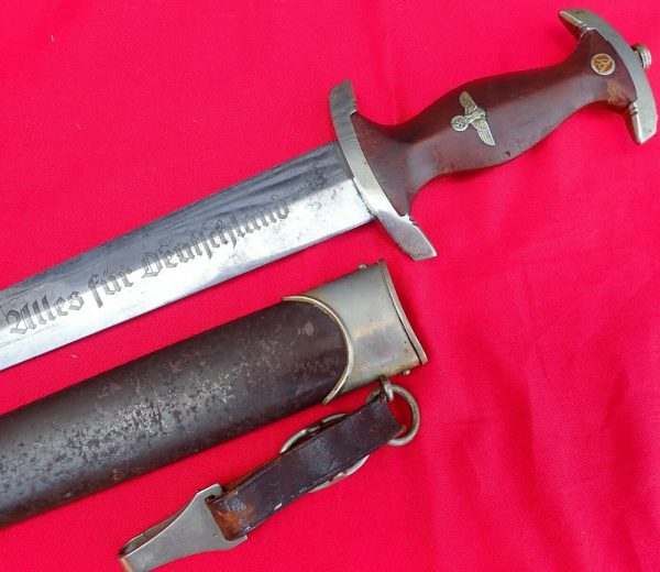 WW2 GERMAN 1ST MODEL 1933 SA DAGGER WITH SCABBARD BY CR LINDER OF SOLINGEN