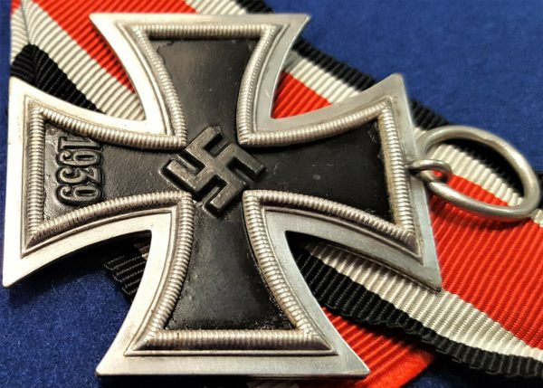 WW2 GERMAN IRON CROSS 2ND CLASS BY ERNST L. MULLER, PFORZHEIM - Image 2