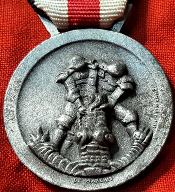 WW2 ITALIAN & GERMAN NORTH AFRICAN CAMPAIGN MEDAL BY LORIOLI OF MILAN - Image 4