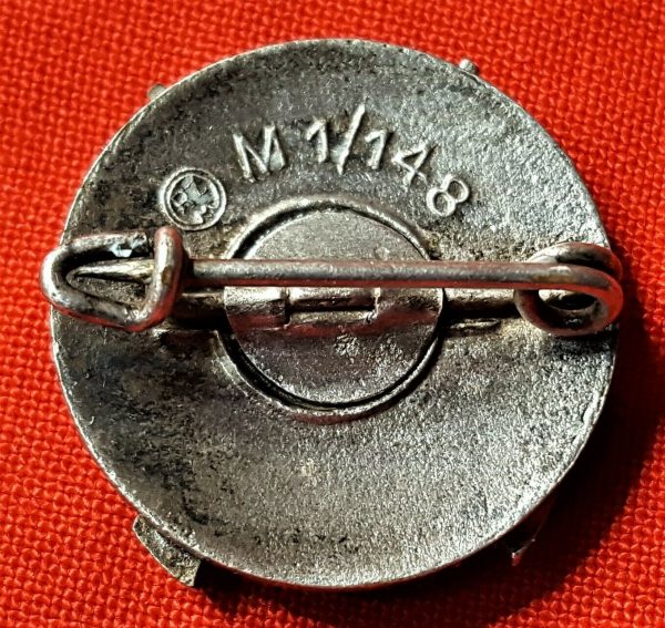 WW2 GERMAN HITLER YOUTH MARKSMAN'S UNIFORM BADGE M1/148 HEINRICH ULBRICHTS WITWE - Image 3