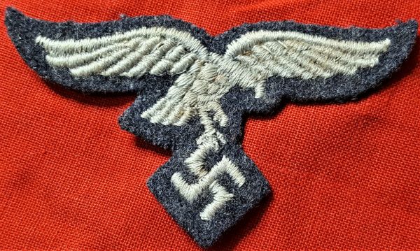 WW2 GERMAN LUFTWAFFE 2ND PATTERN ENLISTED UNIFORM CAP EAGLE PATCH