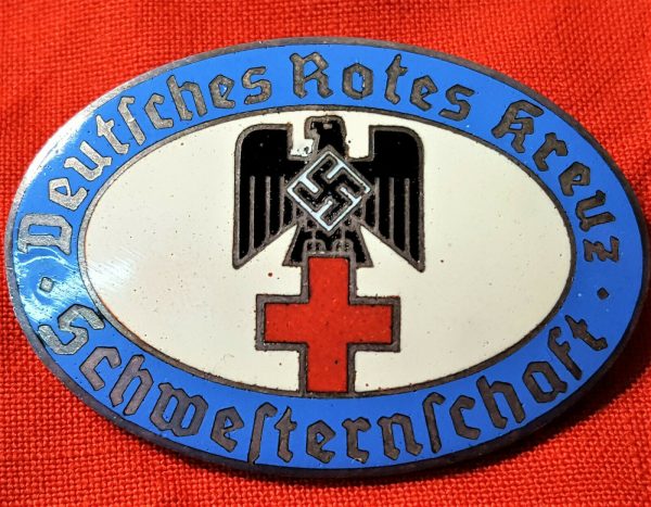 WW2 GERMAN RED CROSS ASSOCIATION SERVICE UNIFROM BADGE