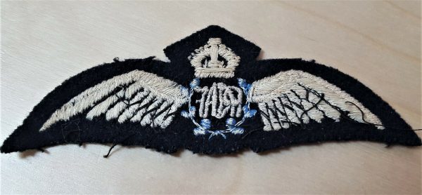 WW2 ROYAL AUSTRAL AIR FORCE WOVEN PILOT QUALIFICATION *RAAF* WINGS BADGE - Image 3