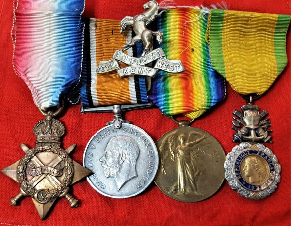 WW1 BRITISH ARMY 1914-15 STAR MEDAL TRIO & BADGES ROYAL WEST KENT REGIMENT