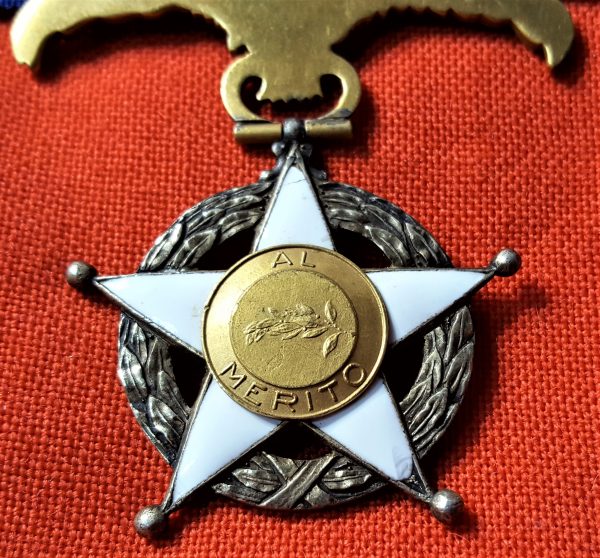 RARE WW1 & WW2 ERA REPUBLIC OF CHILE ORDER MERIT GRAND OFFICER GRADE MEDAL BADGE - Image 5