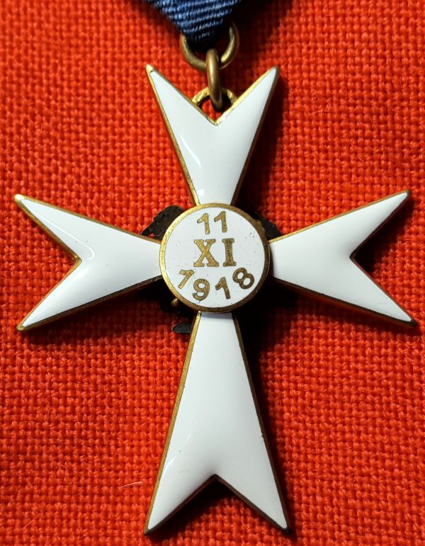 IMMEDIATE POST WW1 ESTONIA WHITE CROSS OF THE CIVIL GUARD 3RD CLASS MEDAL - Image 5