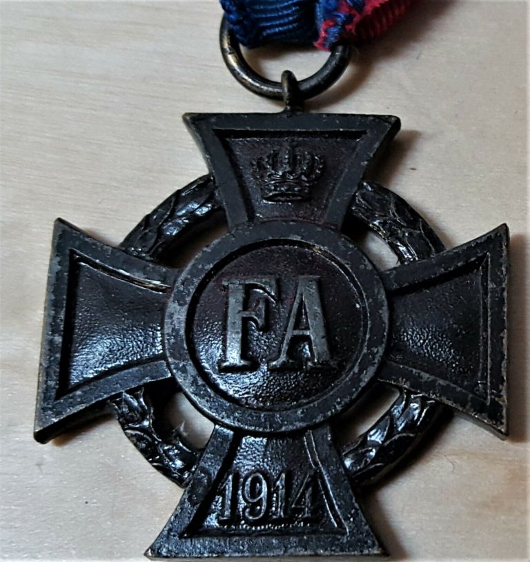 WW1 GERMANY FRIEDRICH AUGUST CROSS 2ND CLASS CAMPAIGN SERVICE MEDAL - Image 3