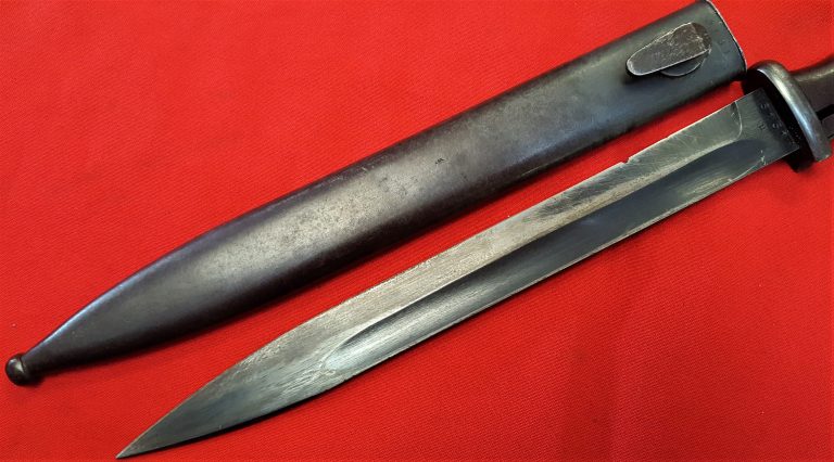 WW2 GERMAN K98 SERVICE BAYONET MATCHING NUMBERED SCABBARD FNJ 1943 BY ALEXANDER COPPEL GmbH (aka ALCOSO), SOLINGEN. - Image 4