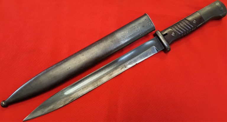 WW2 GERMAN K98 SERVICE BAYONET MATCHING NUMBERED SCABBARD FNJ 1943 BY ALEXANDER COPPEL GmbH (aka ALCOSO), SOLINGEN. - Image 5