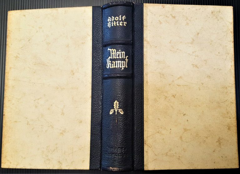 WW2 HITLER'S BOOK MEIN KAMPF WEDDING EDITION SIGNED MAYOR WESEL WEDDING EDITION - Image 7