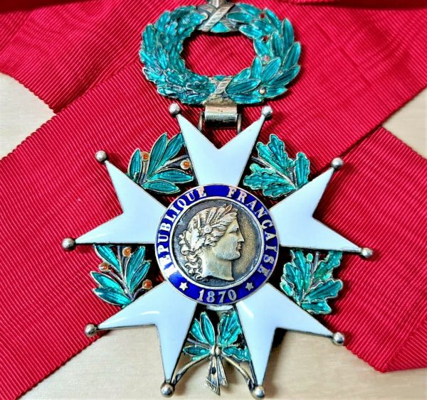 WW2 FRENCH COMMANDER GRADE LEGION OF HONOUR AWARD MEDAL 3RD REPUBLIC 1870-1951