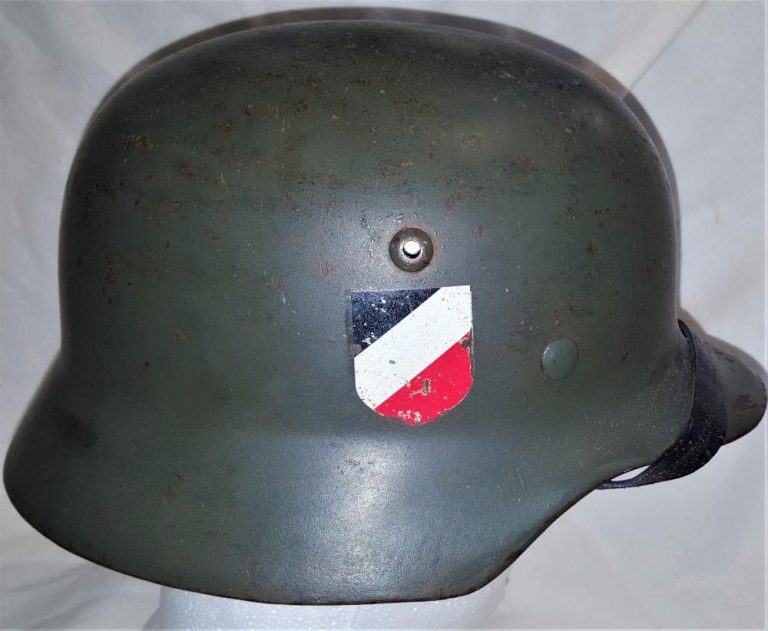 WW2 German Army double decal M35 steel helmet by F.W. Quist G.m.b.H., Esslingen - Image 5