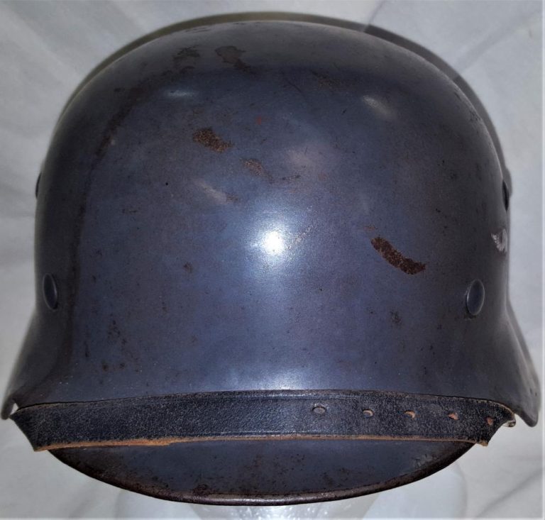 WW2 German Luftwaffe double decal M35 steel helmet by Vereinigte Deutsche Nickelwerke - Image 5